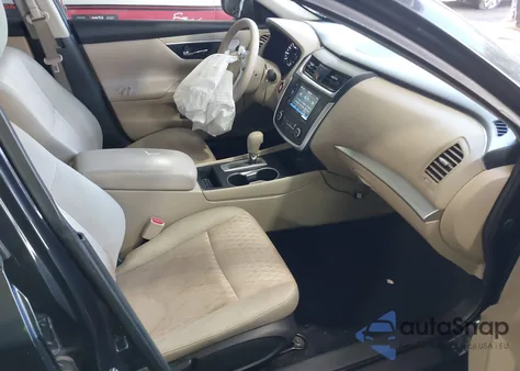 2016 Nissan Altima 2.5 S z USA, uszkodzony, nr VIN 1N4AL3AP0GN309706